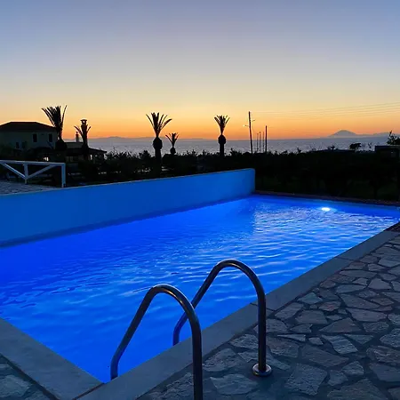 Holiday home Betty's *