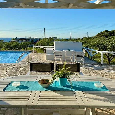 Holiday home Betty's *